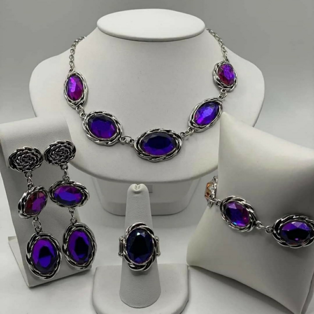 Fashion Fix Iridescent Set